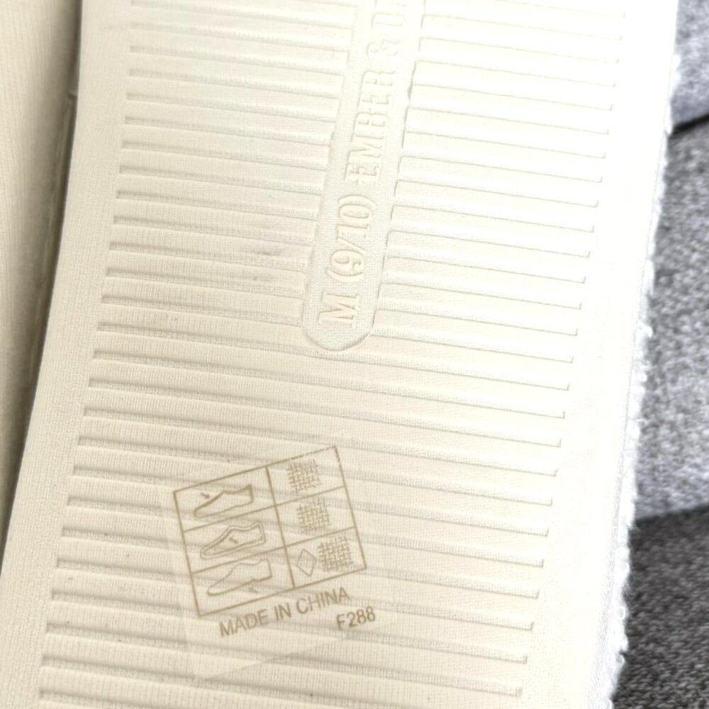 Ember & Oak Men's Ivory Golf #1 Dad Memory Foam Slippers M 9-10 - Picture 8 of 8